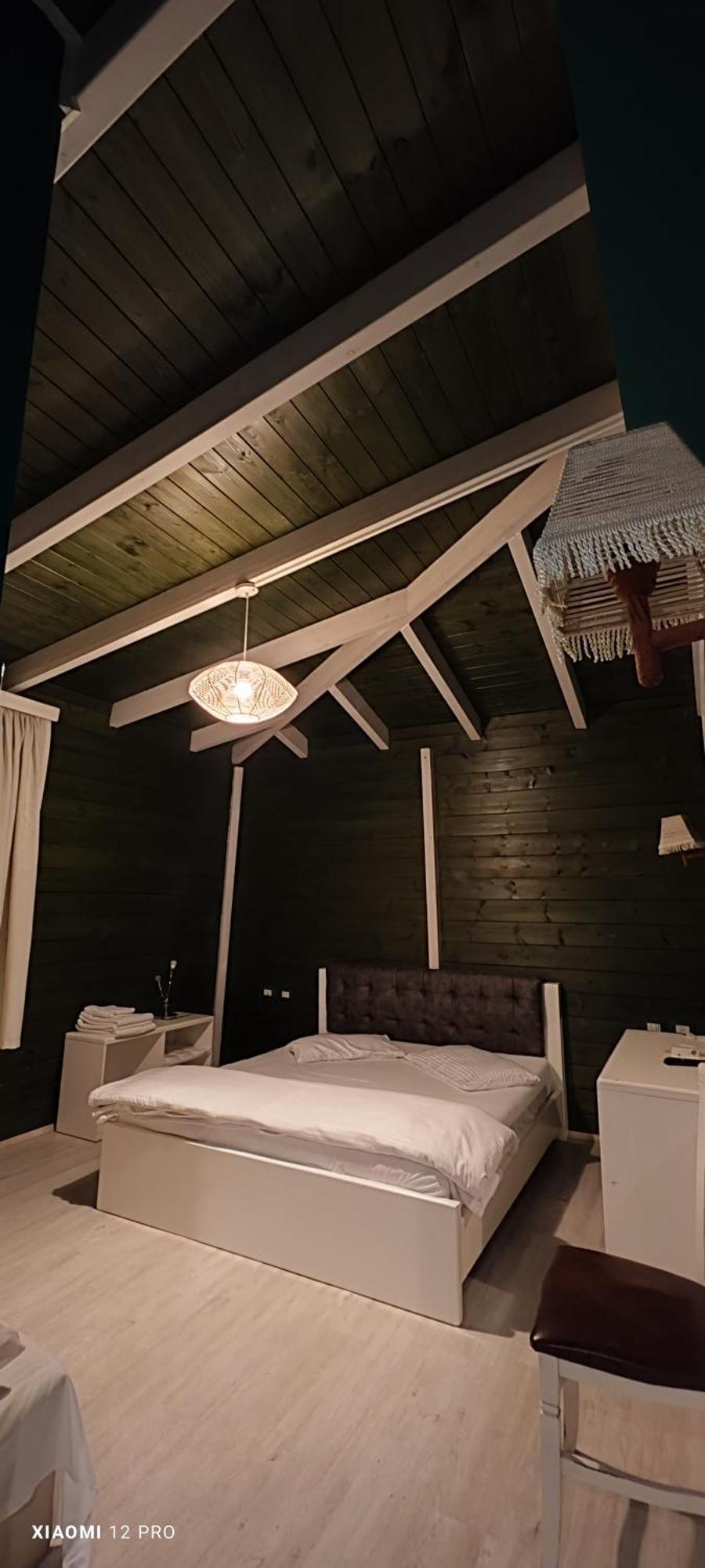 Hotel Kastria Тирана Екстериор снимка