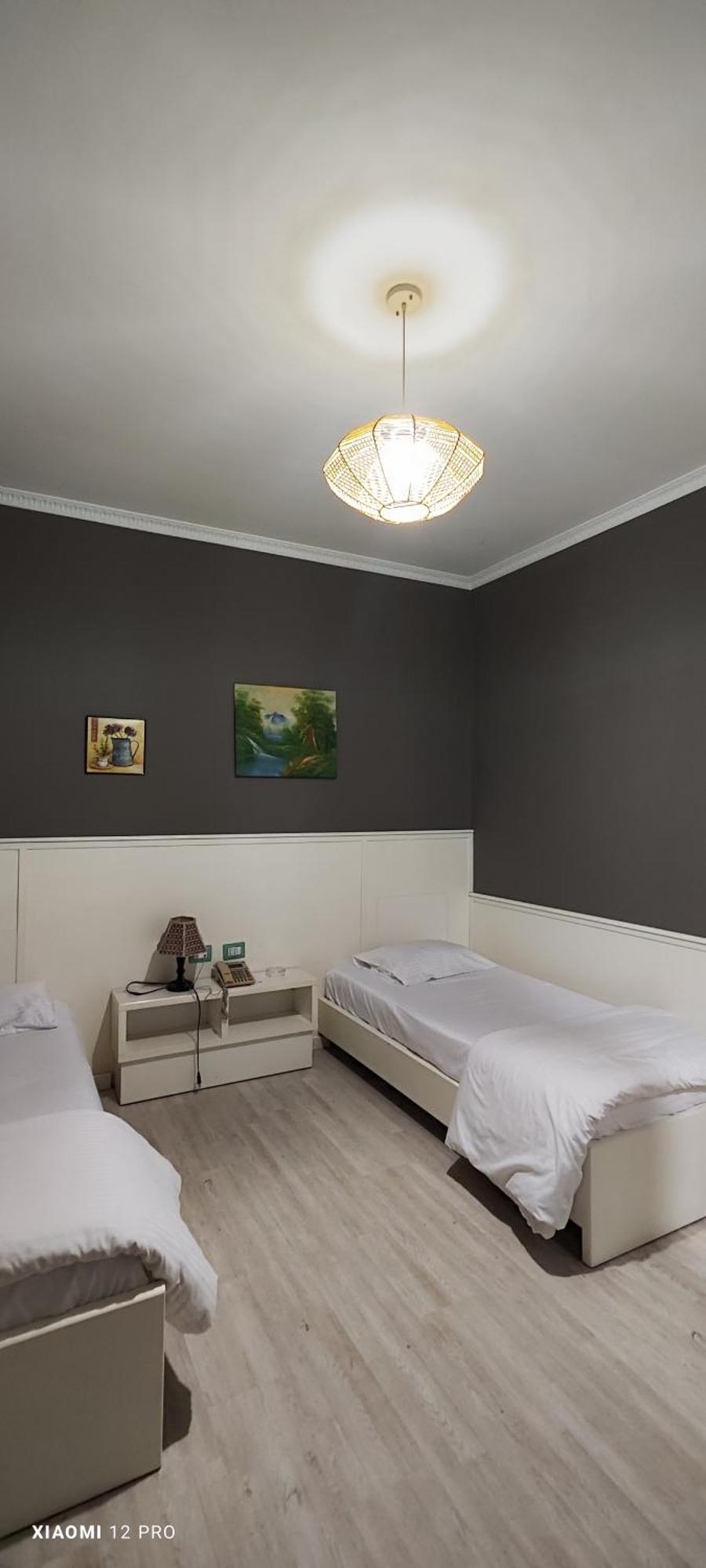Hotel Kastria Тирана Екстериор снимка
